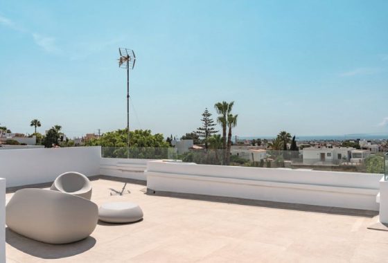 Mass Image Compressor Compressed this image. https://sourceforge.net/projects/icompress/ with Quality:80